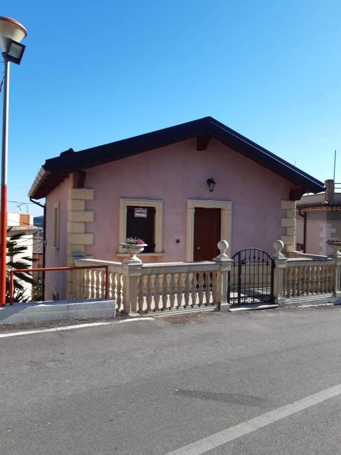 Il Murales Montegiordano Bagian luar foto